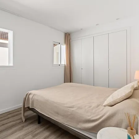 Stylish Ph With Private Rooftop & Sea Views Rdr497 Apartment Estepona