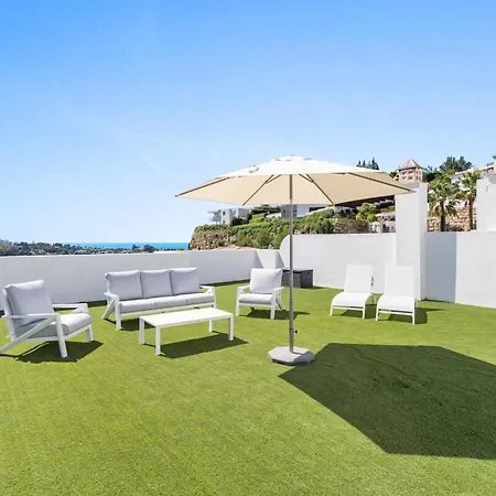 Stylish Ph With Private Rooftop & Sea Views Rdr497 Apartment